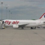 Samolot fly air z symbolem Nazar