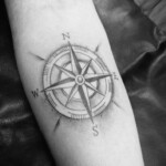 Tatuaż cztery strony świata